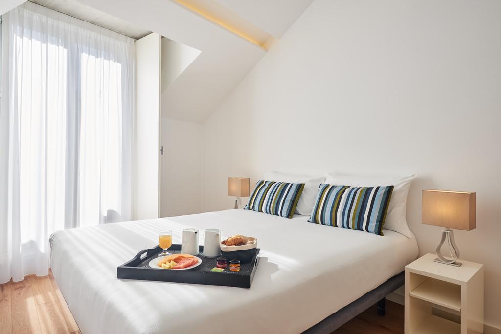 Apartamentos Ponte Nova Порту Екстер'єр фото